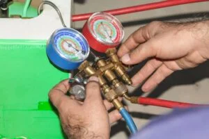 AC-Refrigerant-Checking